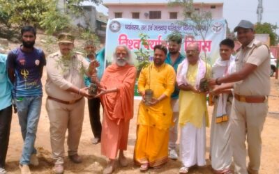 Swami Omanand Ji Maharaj Planted Saplings at Shukteerth on World Environment Day